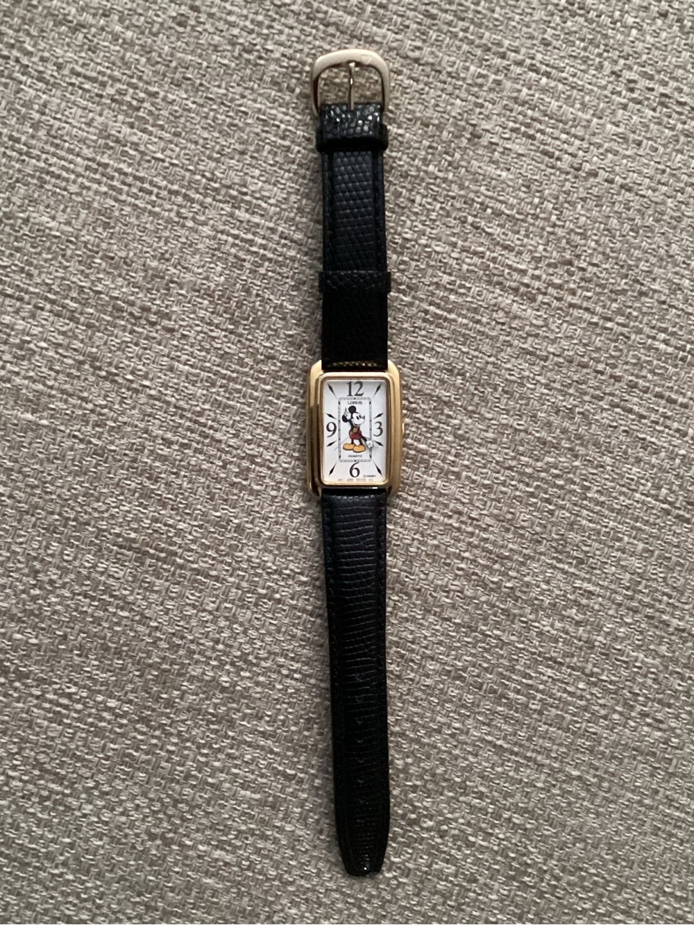 Vintage Lorus Quartz Disney Mickey Mouse Dakota Genuine Lizard Watch